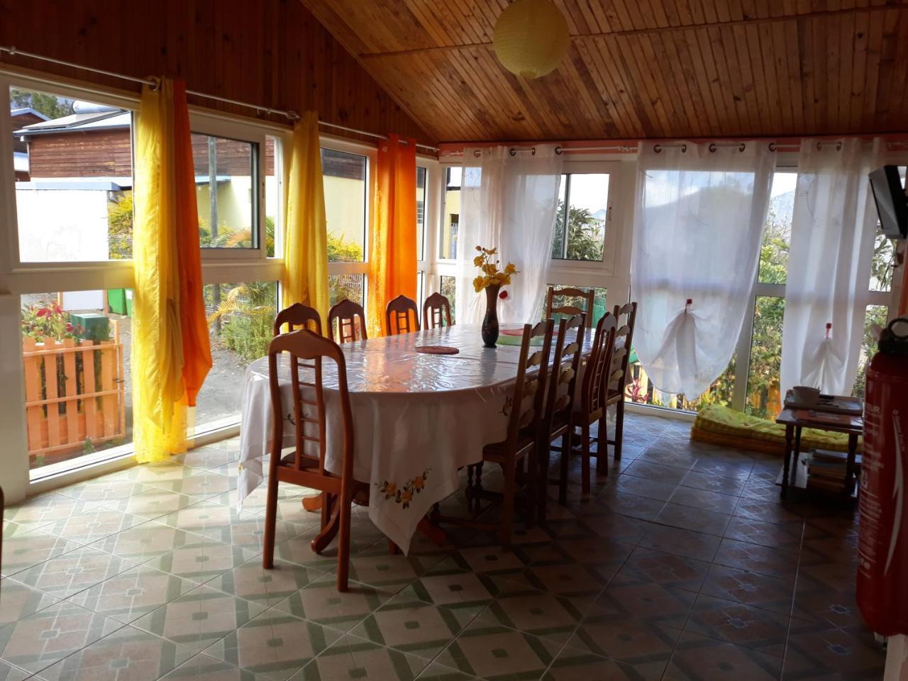 Petite Fleur De Lentilles Bed and Breakfast Cilaos Buitenkant foto